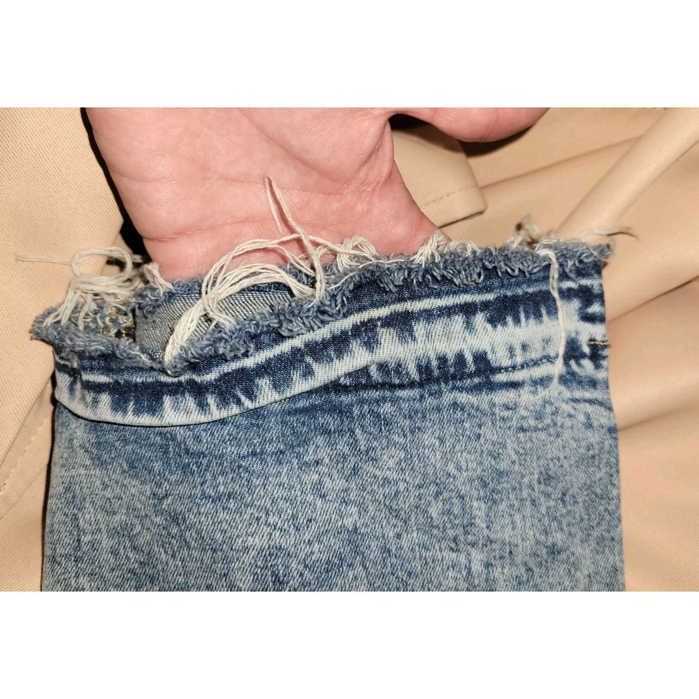 GAP Straight Crop Jeans Low Rise Acid Wash Distressed Blue Denim Frayed Hem - Picture 3 of 5